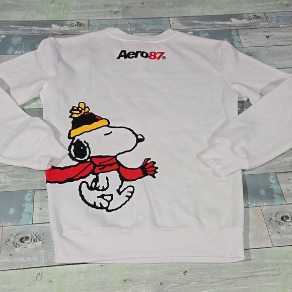 Aeropostale PEANUTS Snoopy & Charlie Brown Crew Sweatshirt sz X-Small - Picture 4 of 7